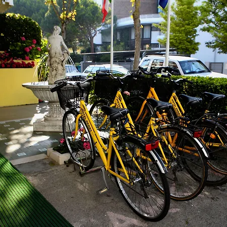 Derby S מלון לידו די ג'סולו