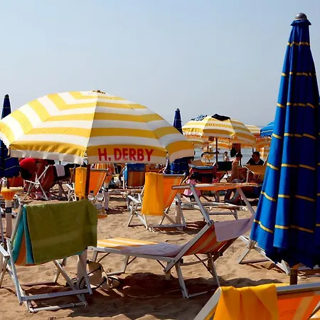 فندق Derby S ليدو دي يسولو