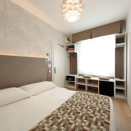 Hotel Derby S 3*
