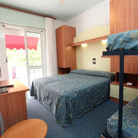 Otel Derby S